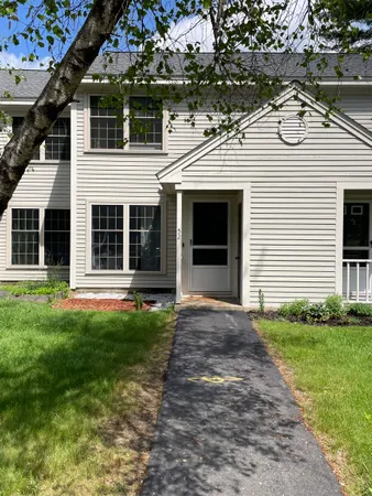 $2,450 | 52 Woodland Green, Rochester, NH 03868