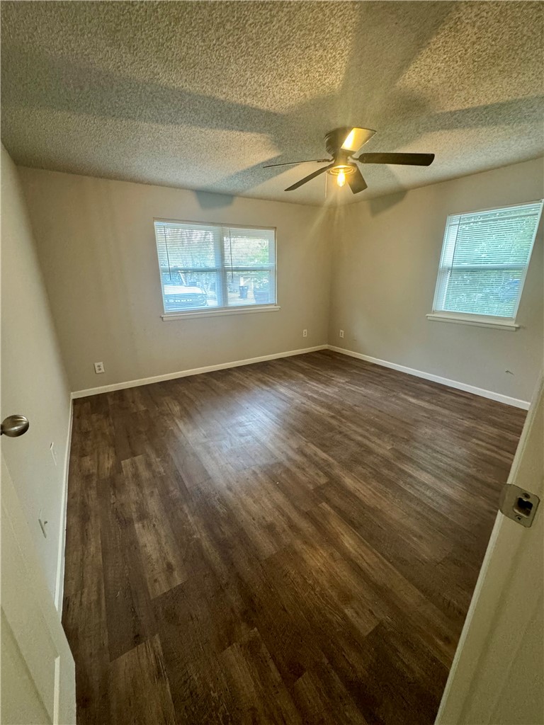 204 Kennan Street Prairie Grove, AR 72753 - Photo 11 of 17 Gallery Image 11