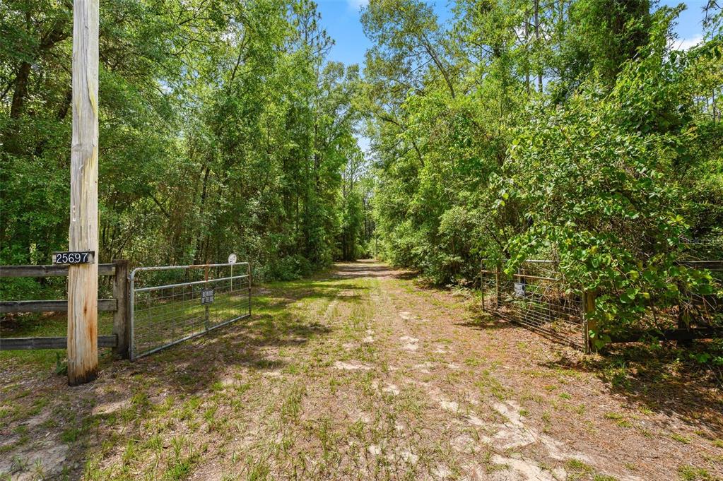 25697 21st Road O'Brien, FL 32071 - Photo 23 of 38 Gallery Image 23