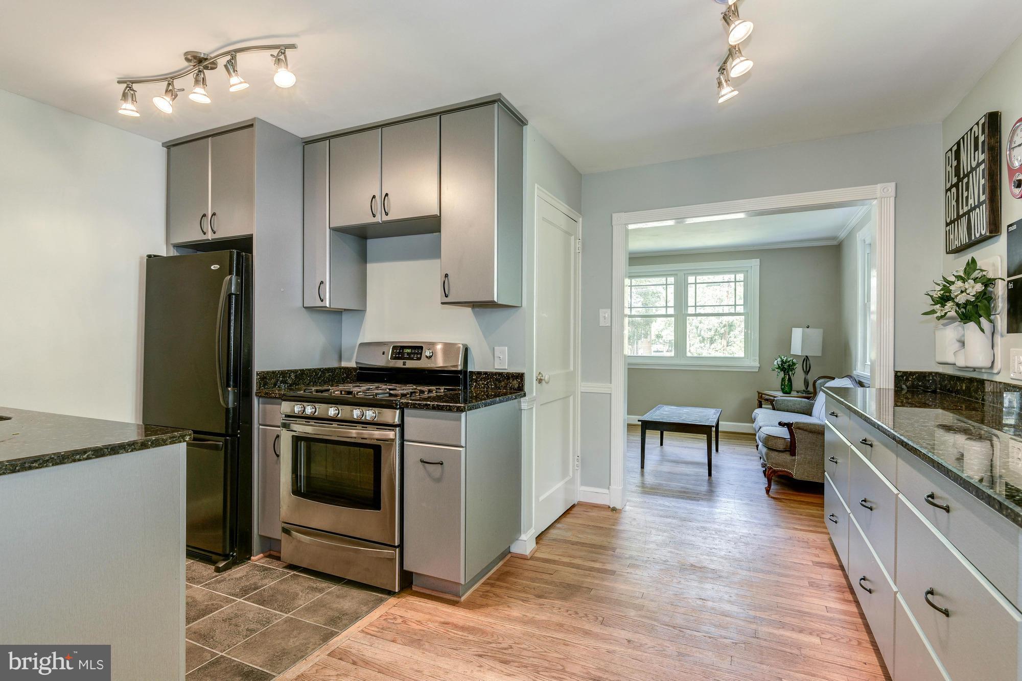 3304 Fayette Road Kensington, MD 20895 - Photo 11 of 29 Kitchen