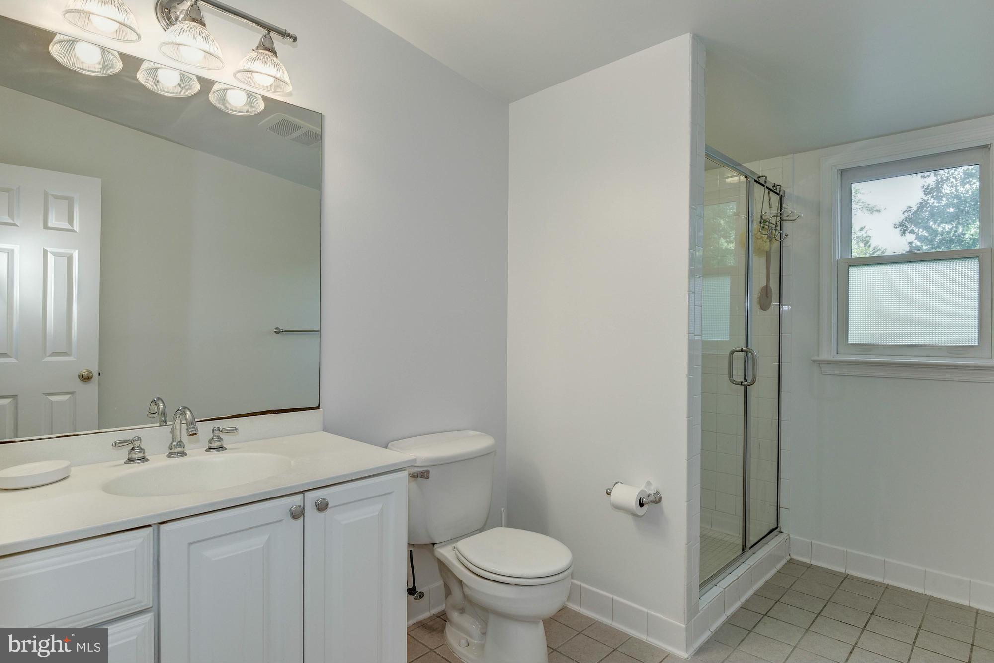 3304 Fayette Road Kensington, MD 20895 - Photo 18 of 29 Bath (Master)