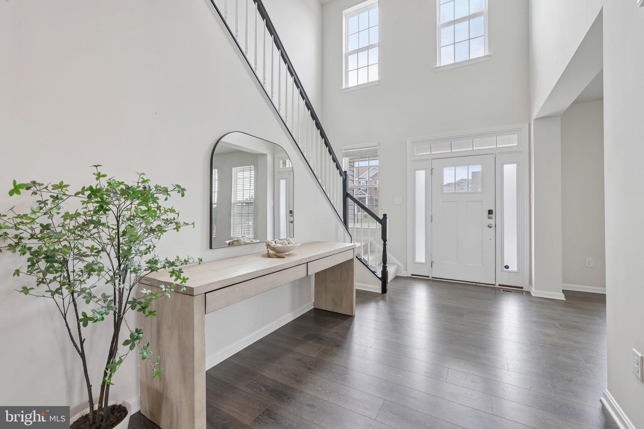 642 Friendship Road Westminster, MD 21157 - Photo 4 of 37 Gallery Image 4