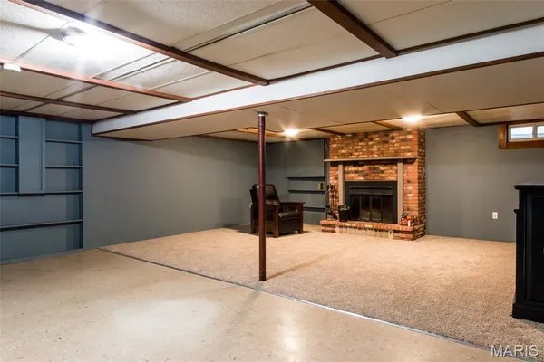 $1,800 | 115 Meadow Lane South, Columbia, IL 62236