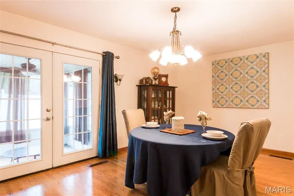 $1,800 | 115 Meadow Lane South, Columbia, IL 62236