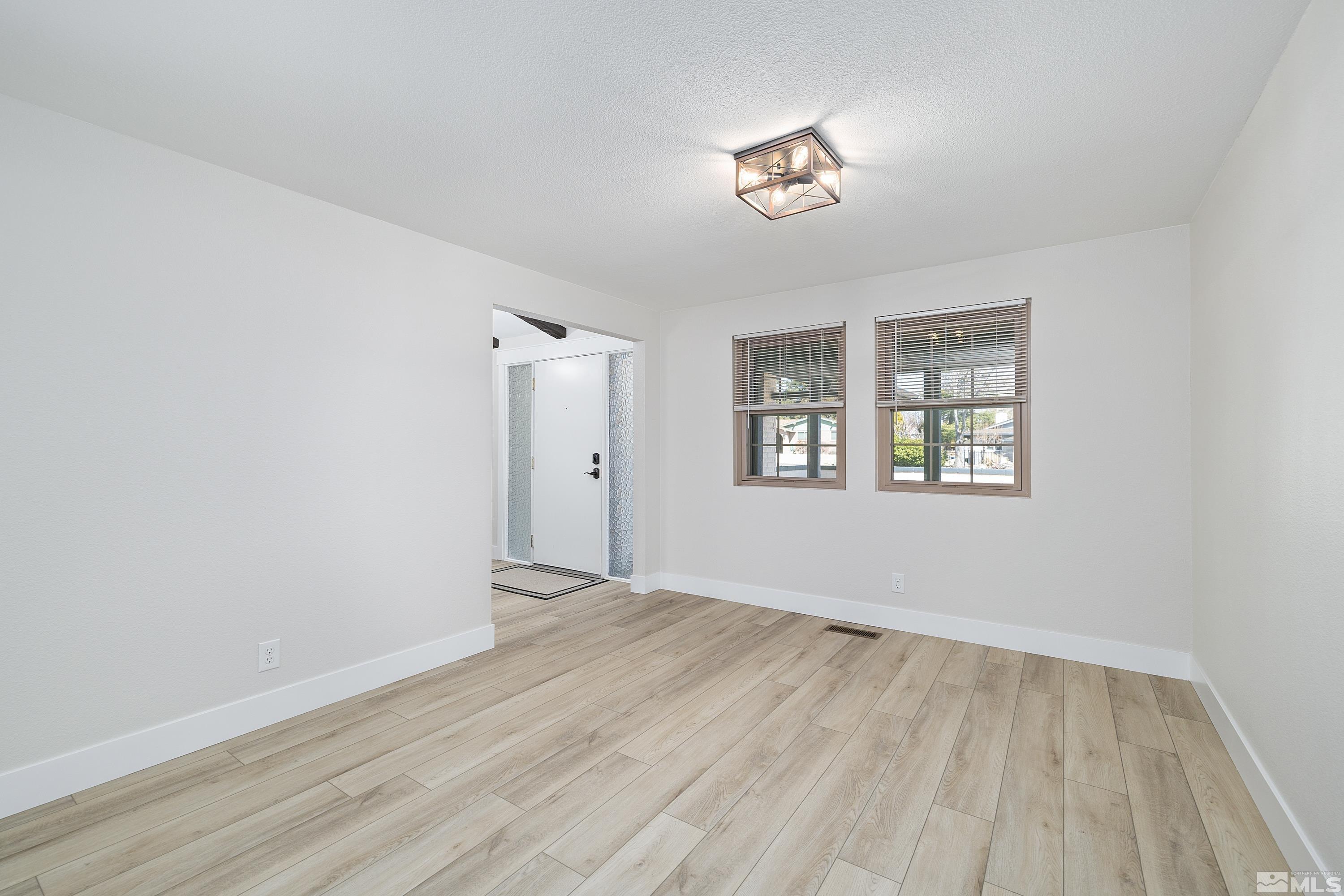 13490 Rick Circle Reno, NV 89511 - Photo 11 of 34 Photo 11