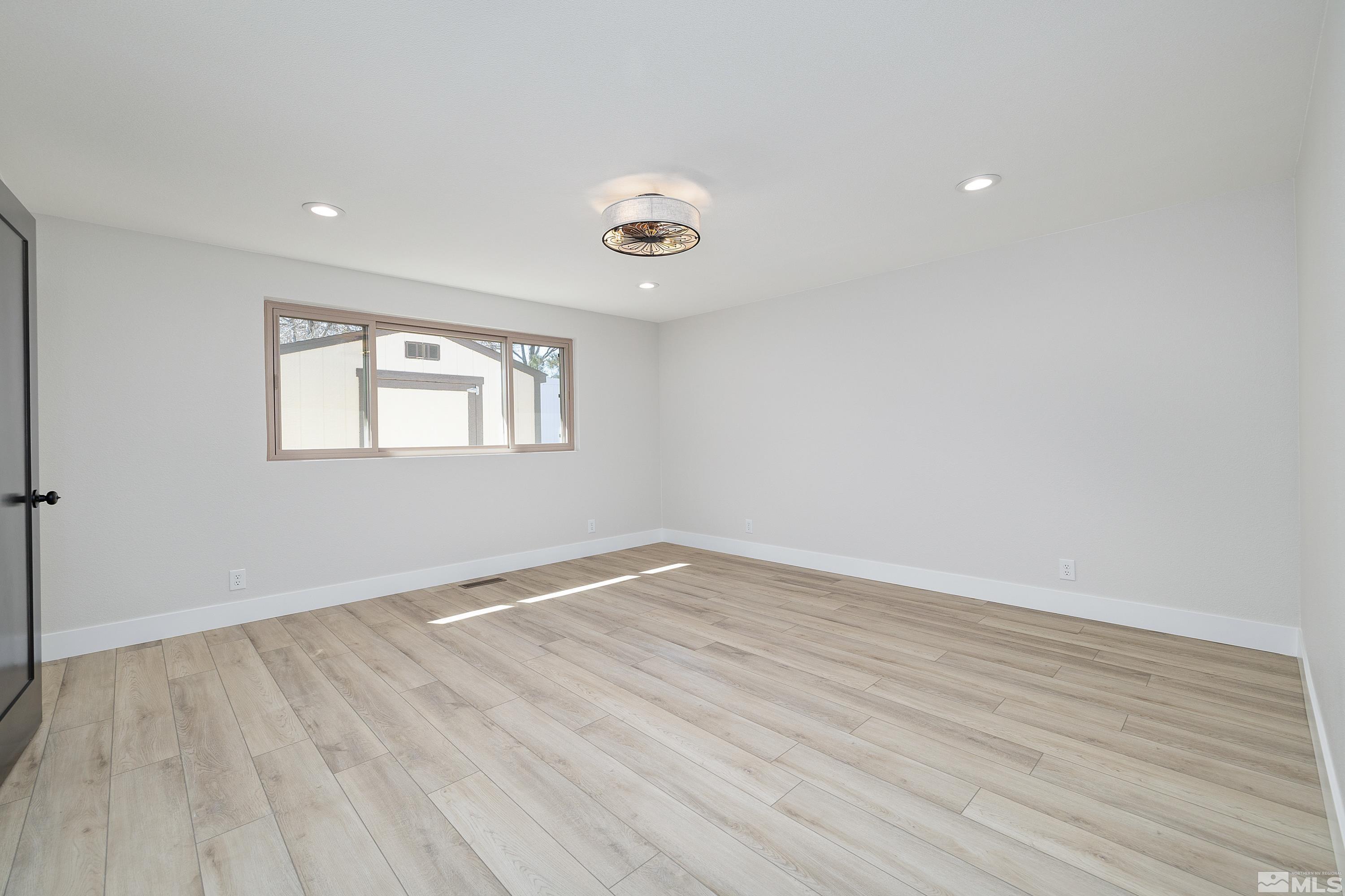 13490 Rick Circle Reno, NV 89511 - Photo 14 of 34 Photo 14