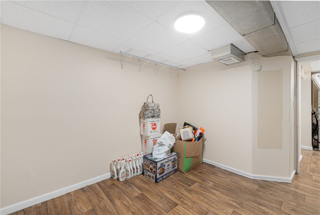 243 Killingly Street Providence, RI 02909 - Photo 12 of 46