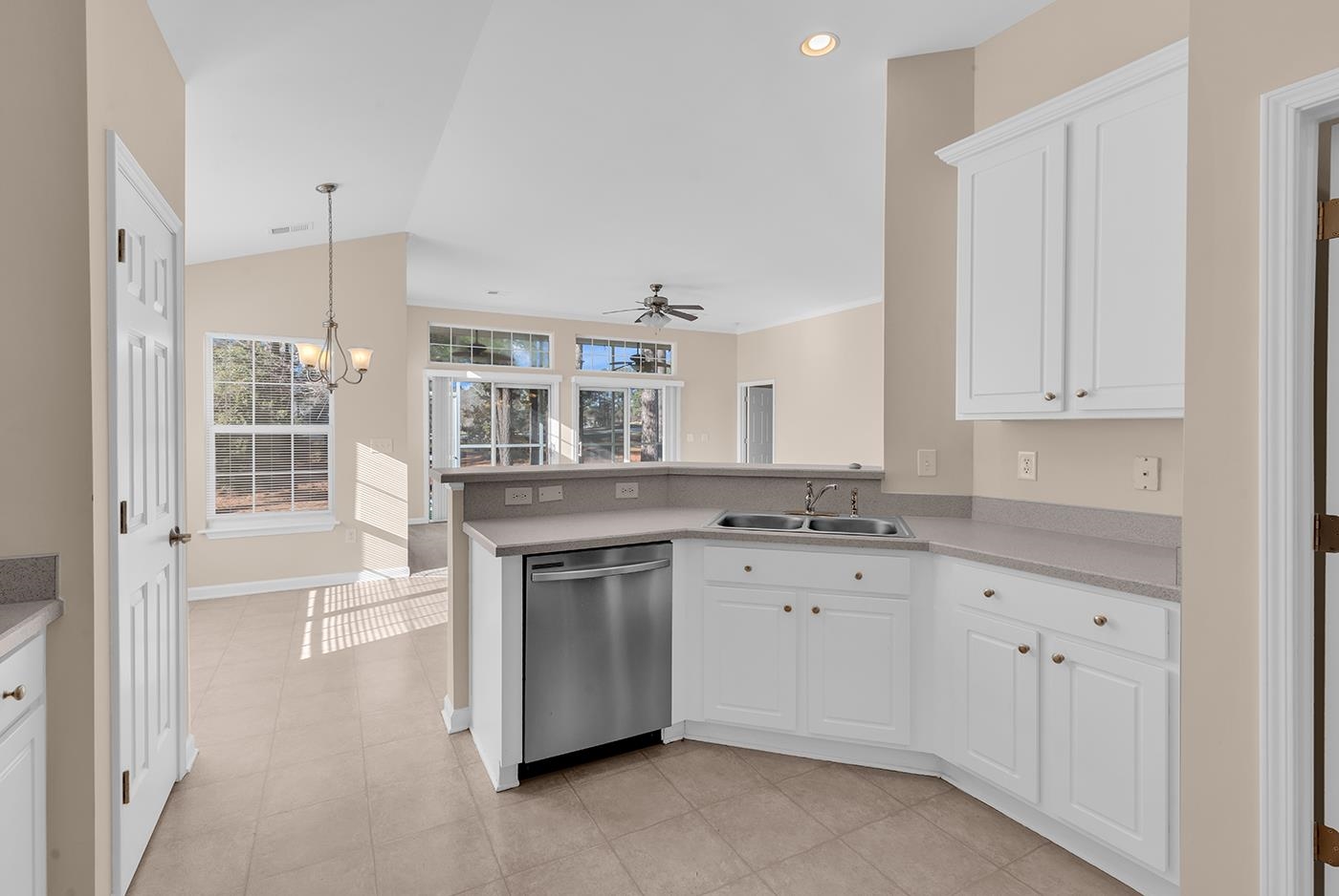 312 Barclay Drive Myrtle Beach, SC 29579 - Photo 14 of 38