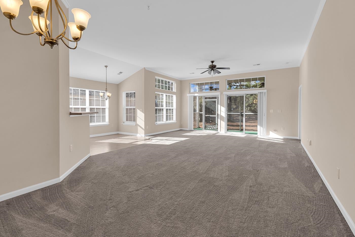 312 Barclay Drive Myrtle Beach, SC 29579 - Photo 3 of 38