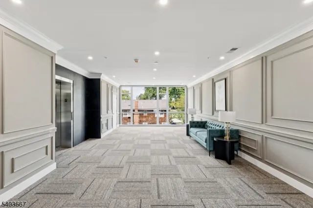 $3,150 | 140 West Webster Avenue, Unit 214, Roselle Park, NJ 07204