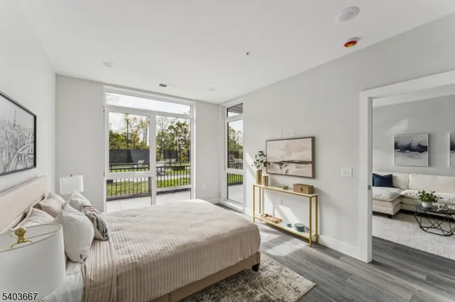 $3,150 | 140 West Webster Avenue, Unit 214, Roselle Park, NJ 07204