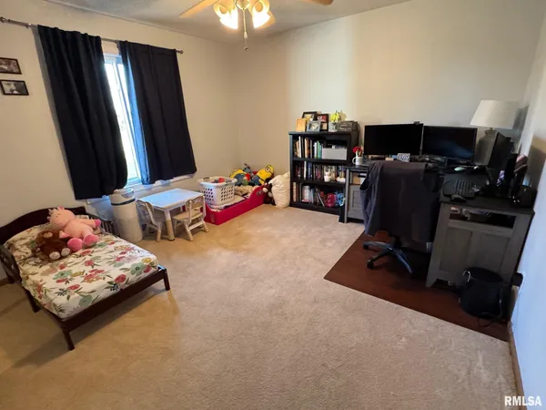 $1,575 | 2605 Chase Drive, Springfield, IL 62704