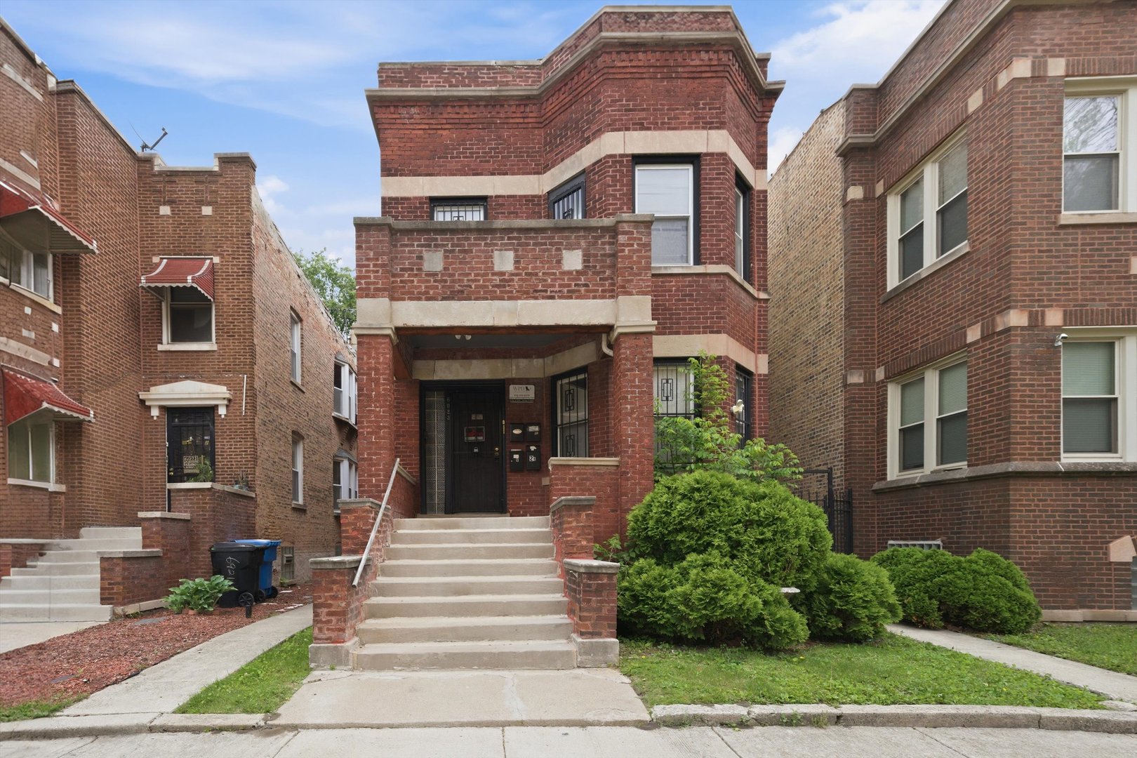 6923 South Sangamon Street Chicago, IL 60621 - Photo 2 of 27