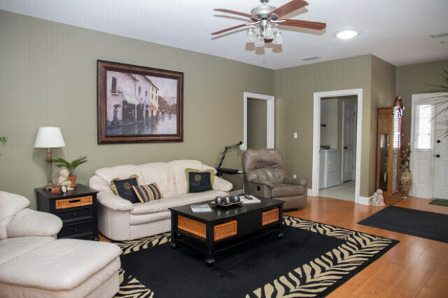 9880 Merritt Court Fairhope, AL 36532 - Photo 13 of 26 Alt Living Room