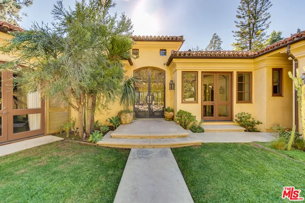 $20,000 | 9530 Hidden Valley Road, Beverly Hills, CA 90210