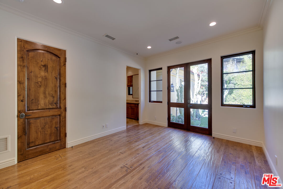 9530 Hidden Valley Road Beverly Hills, CA 90210 - Photo 28 of 42