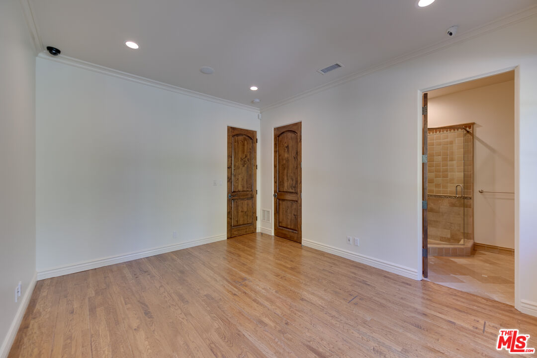 9530 Hidden Valley Road Beverly Hills, CA 90210 - Photo 30 of 42