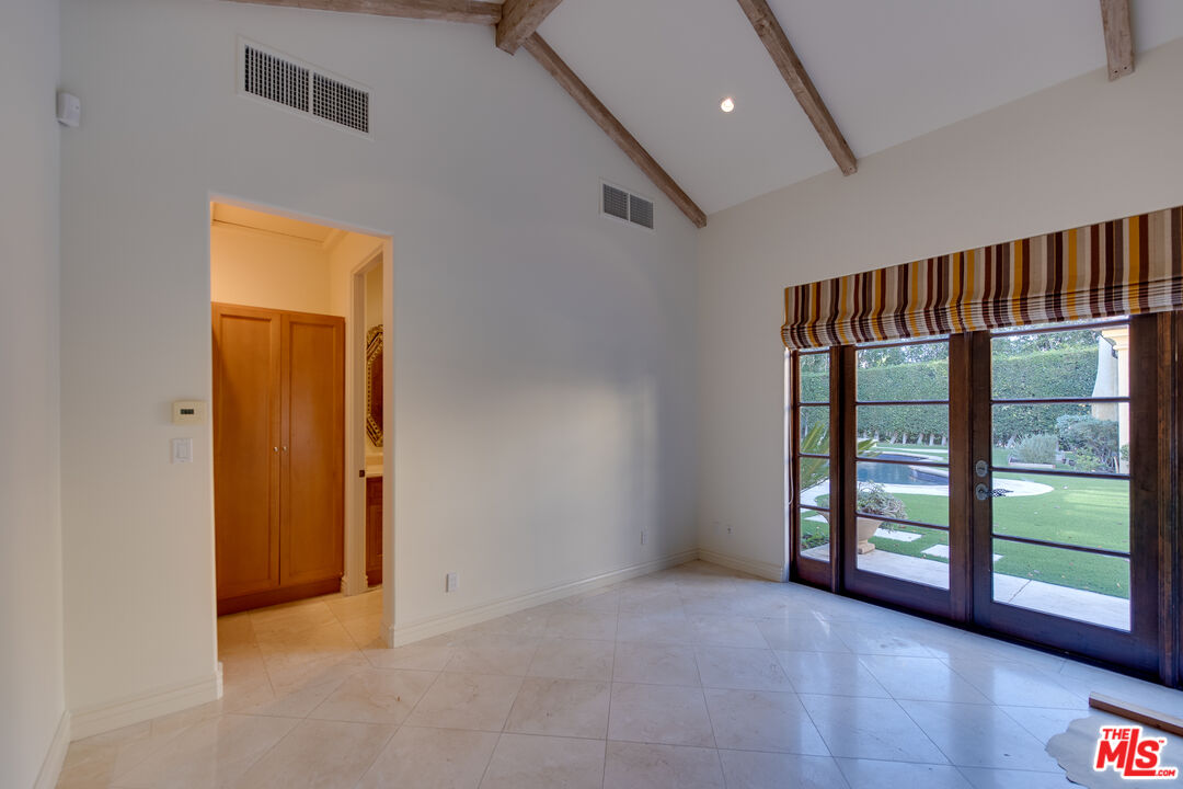 9530 Hidden Valley Road Beverly Hills, CA 90210 - Photo 34 of 42