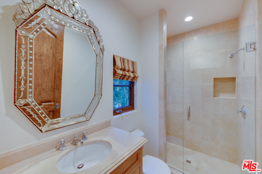9530 Hidden Valley Road Beverly Hills, CA 90210 - Photo 36 of 42