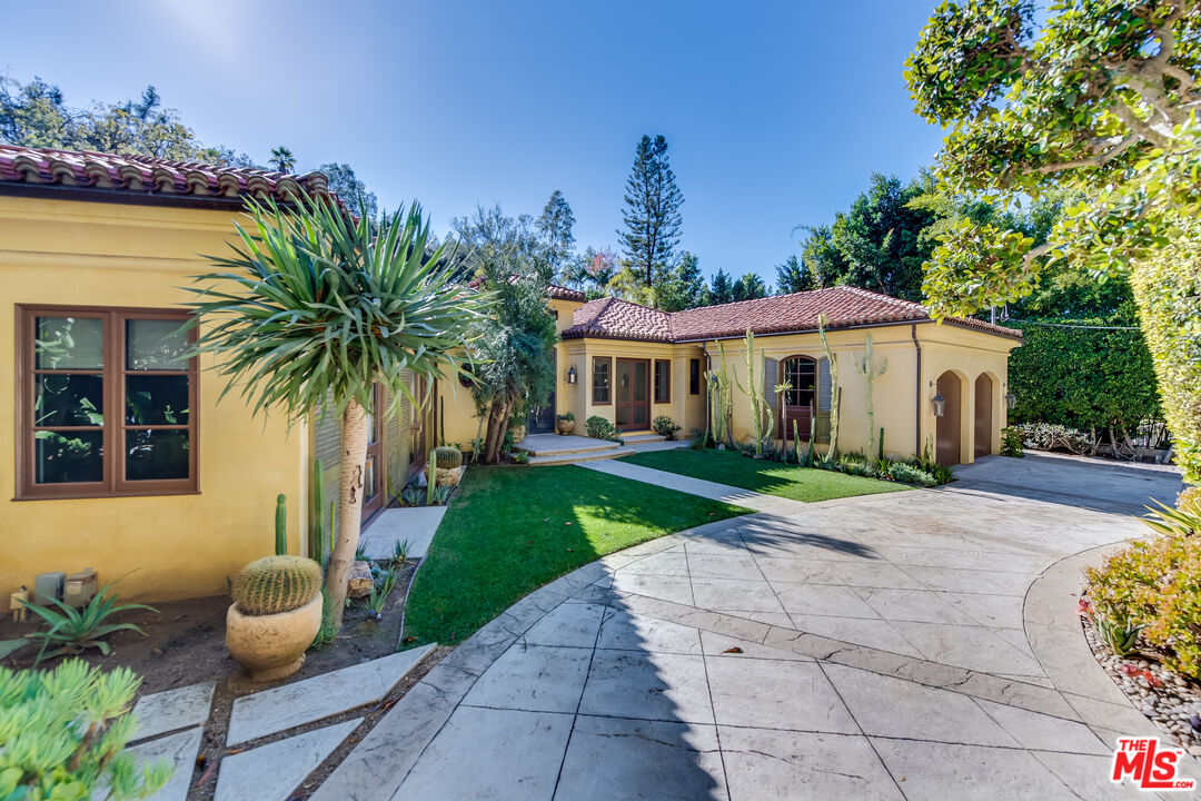 9530 Hidden Valley Road Beverly Hills, CA 90210 - Photo 41 of 42