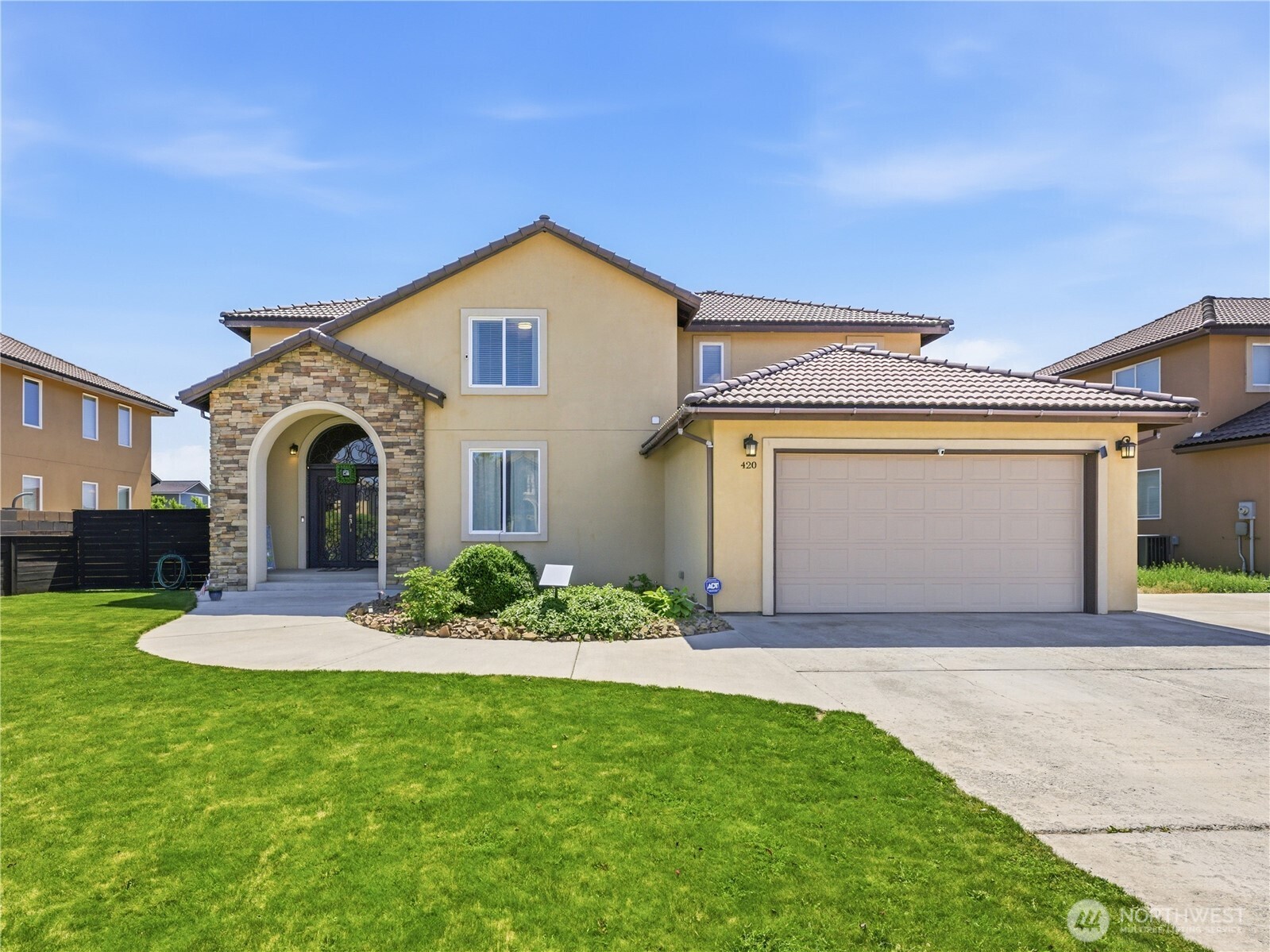 420 O Street Southwest Quincy, WA 98848 - Photo 3 of 40