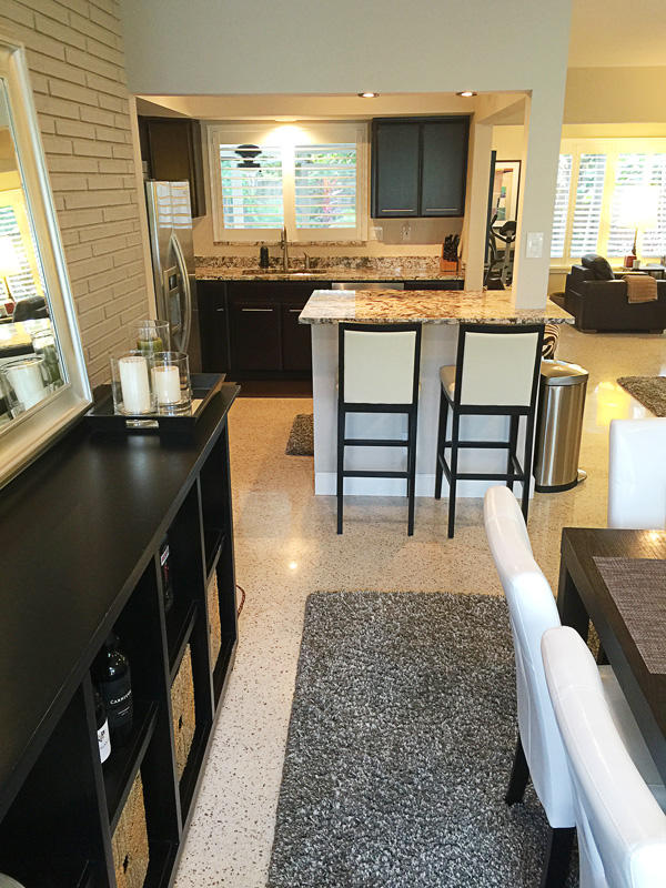 320 Northeast 29th Street Boca Raton, FL 33431 - Photo 4 of 25 dining-and-kitchen-3