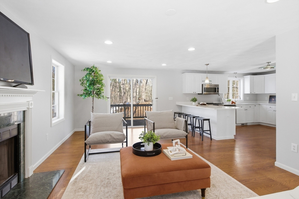 22 Flushing Pond Road Westford, MA 01886 - Photo 11 of 37