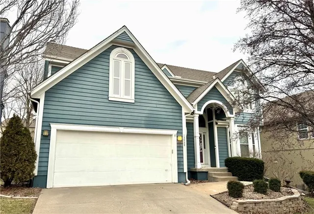 $550,000 | 13928 71st Place, Shawnee, KS 66216