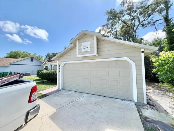 $1,850 | 896 Mentmore Circle, Deltona, FL 32738
