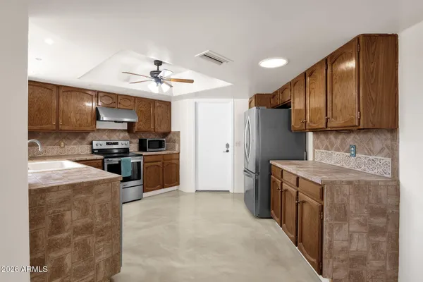 $369,000 | 16445 North 29th Drive, Phoenix, AZ 85053