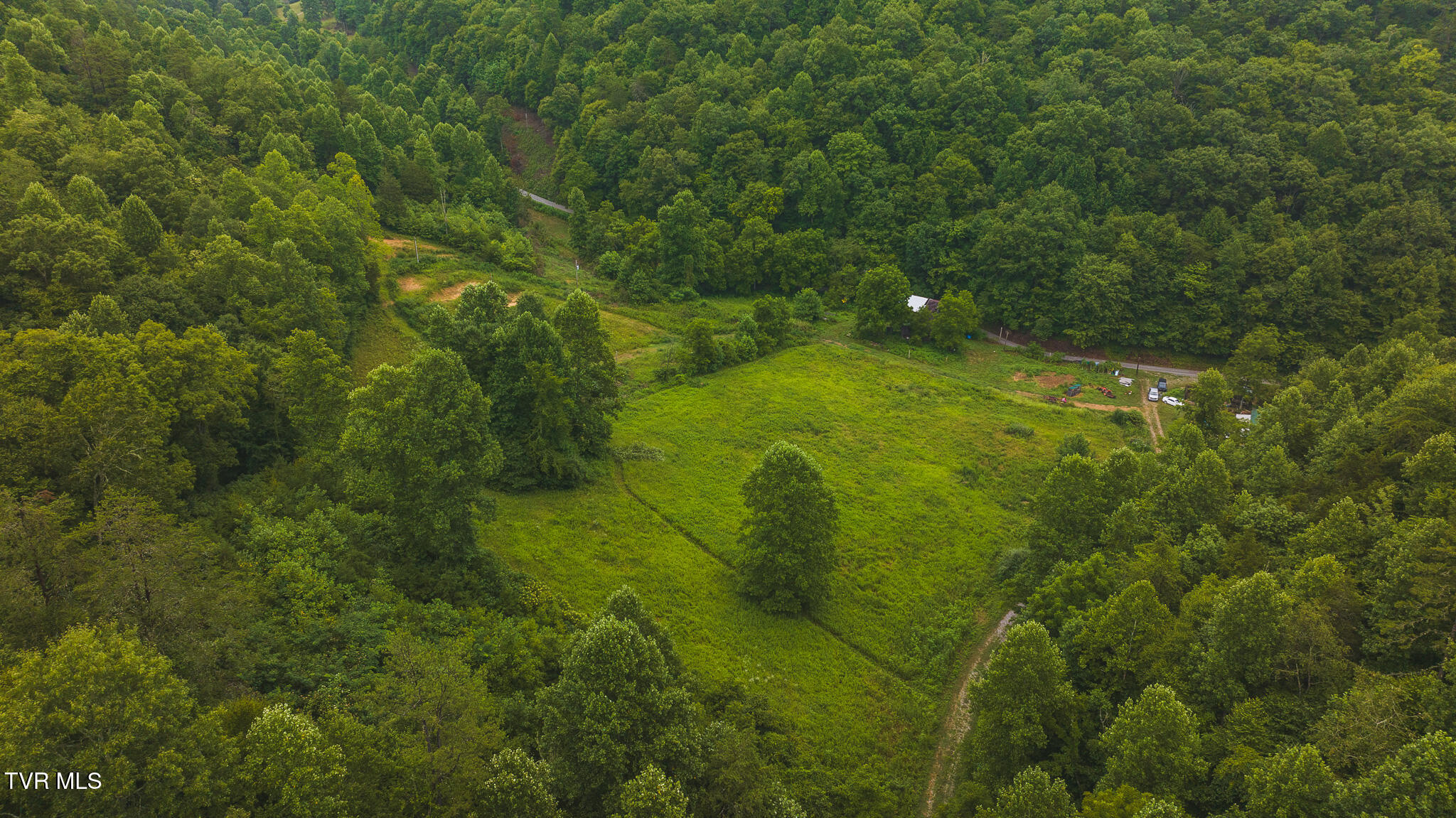 1446 Brooks Road Sneedville, TN 37869 - Photo 18 of 43 DJI_20230911121842_0076_D