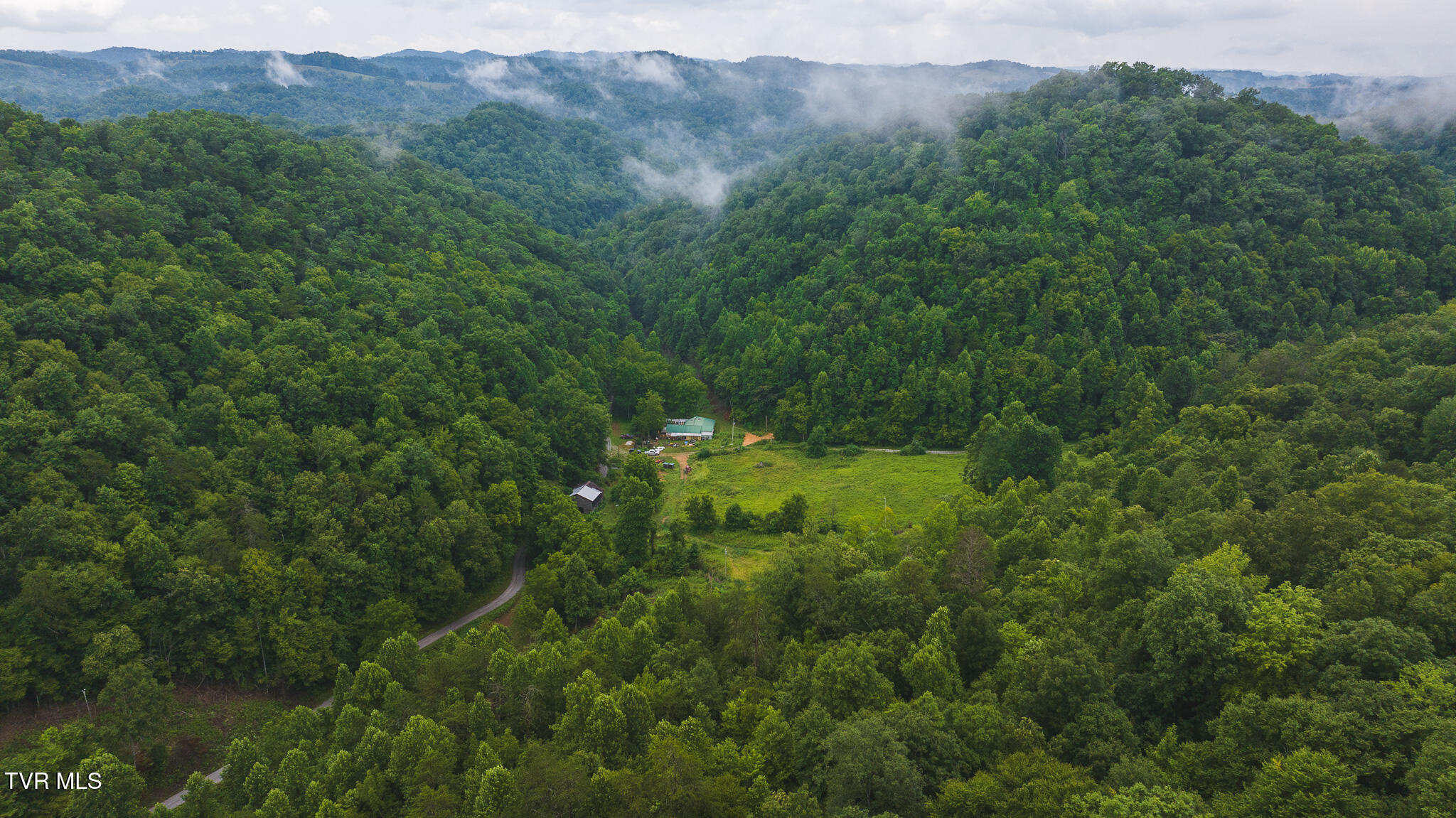 1446 Brooks Road Sneedville, TN 37869 - Photo 24 of 43 DJI_20230911121936_0082_D