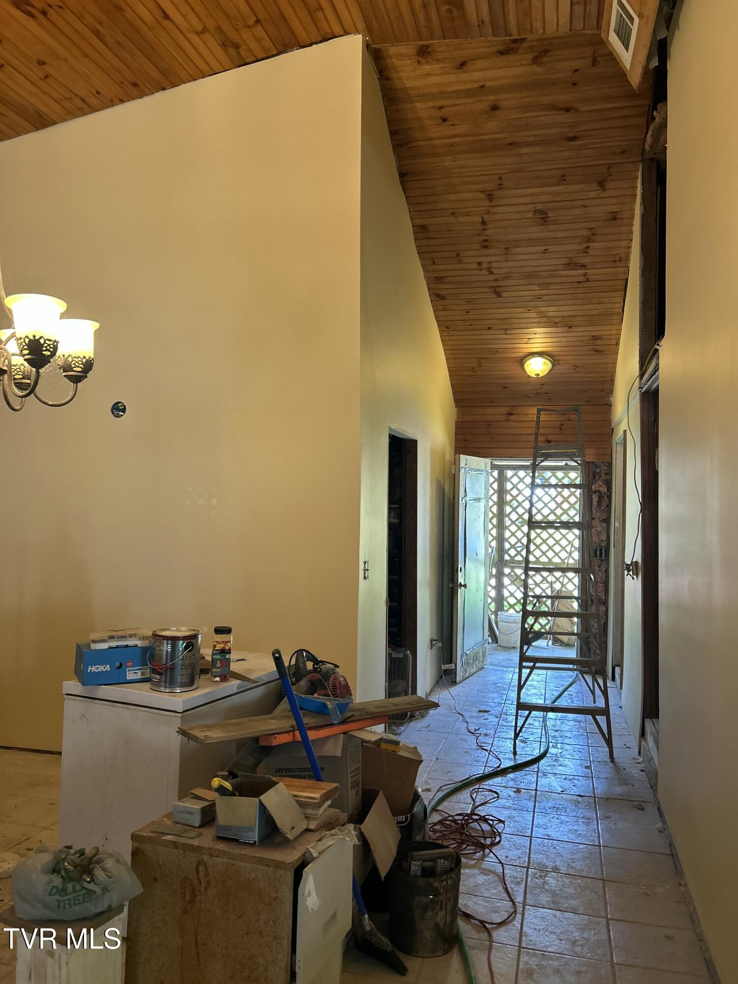 1446 Brooks Road Sneedville, TN 37869 - Photo 34 of 43 IMG_20251113_091211 (2)