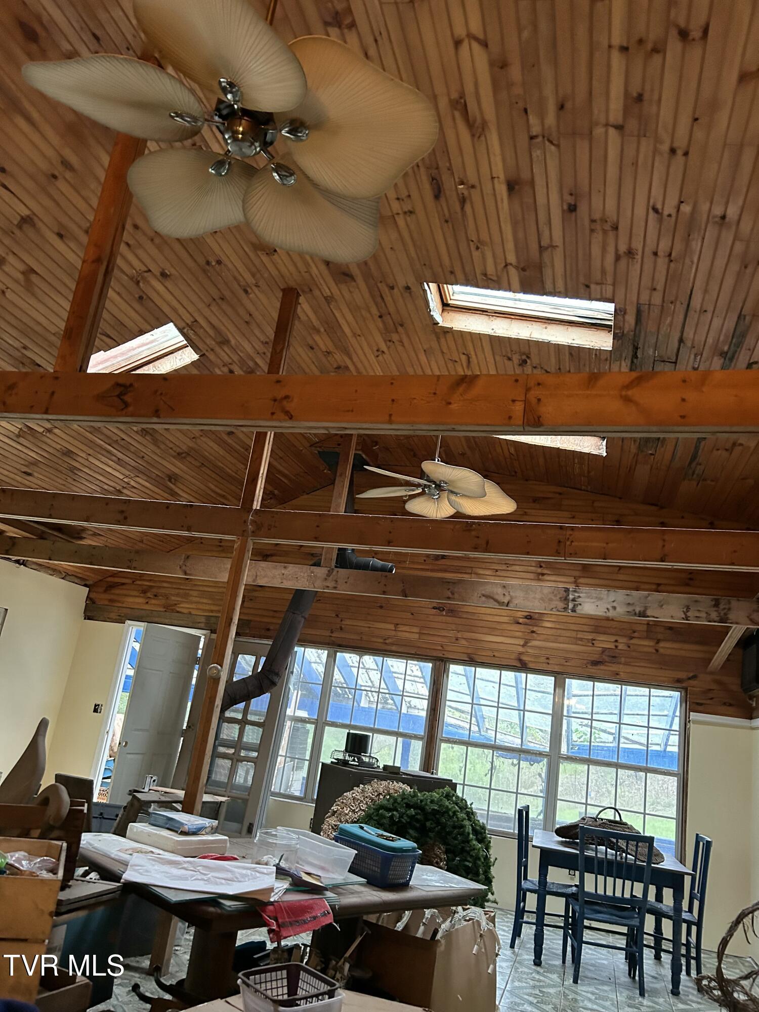 1446 Brooks Road Sneedville, TN 37869 - Photo 37 of 43 IMG_20251113_091211 (5)