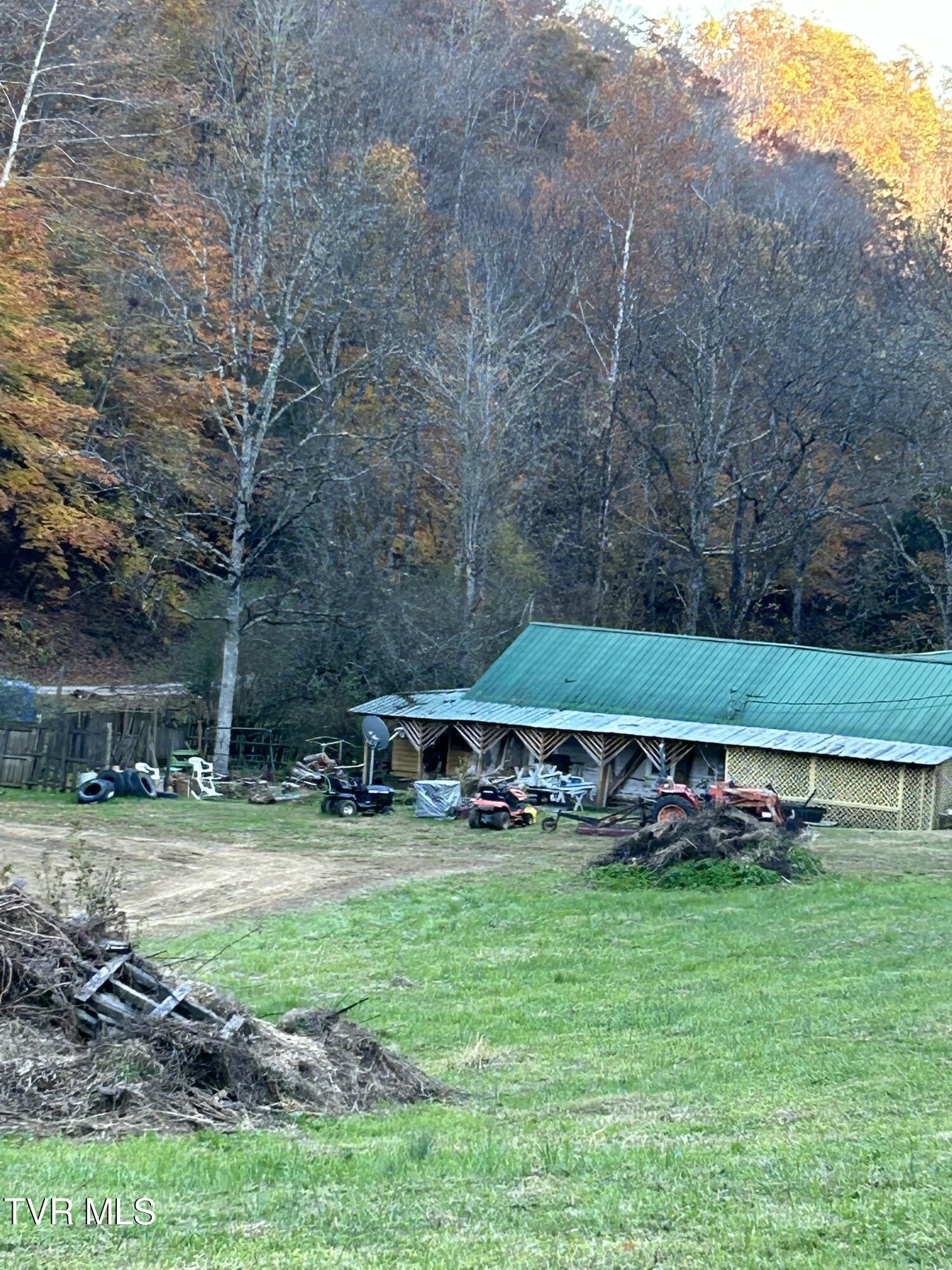 1446 Brooks Road Sneedville, TN 37869 - Photo 43 of 43 IMG_20251113_091210