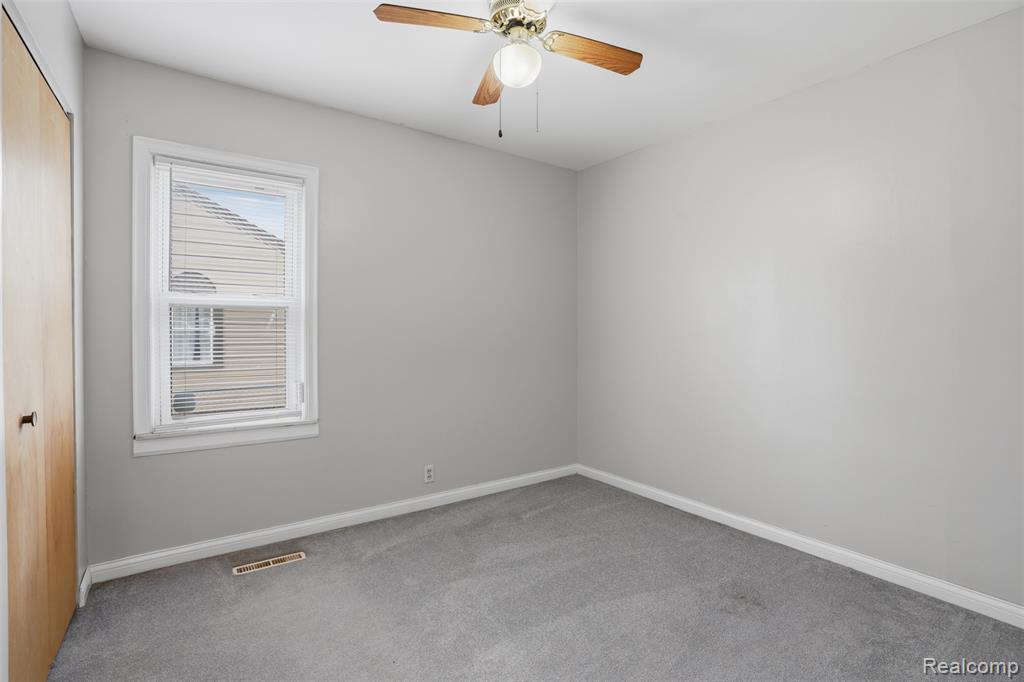1028 Carleton Road Milan, MI 48160 - Photo 16 of 29