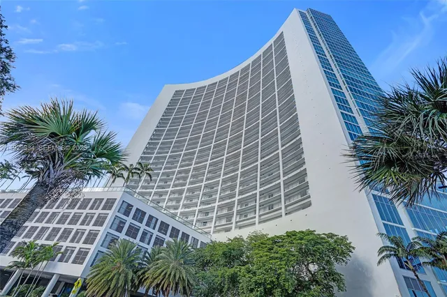 $625,000 | 601 Northeast 36th Street, Unit 1910, Miami, FL 33137