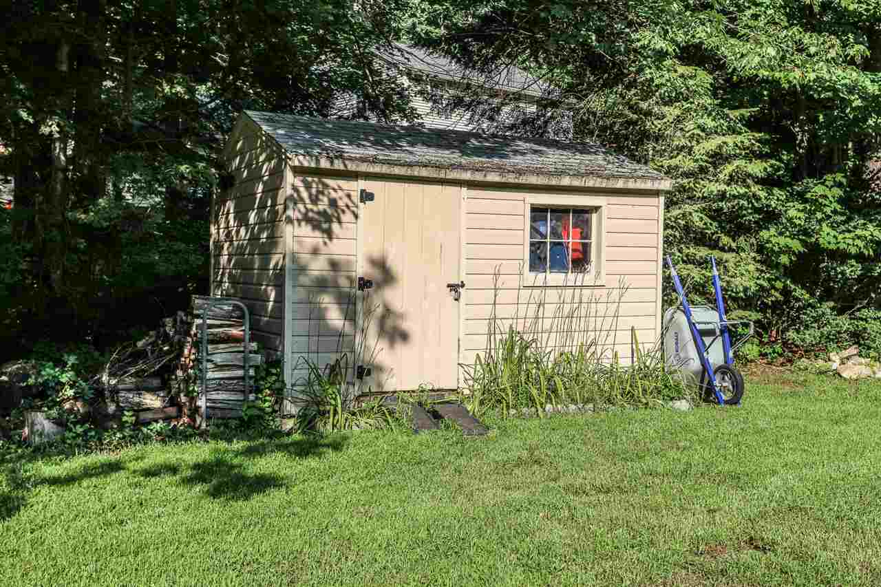 17 North Meadow Road Amherst, NH 03031 - Photo 21 of 24