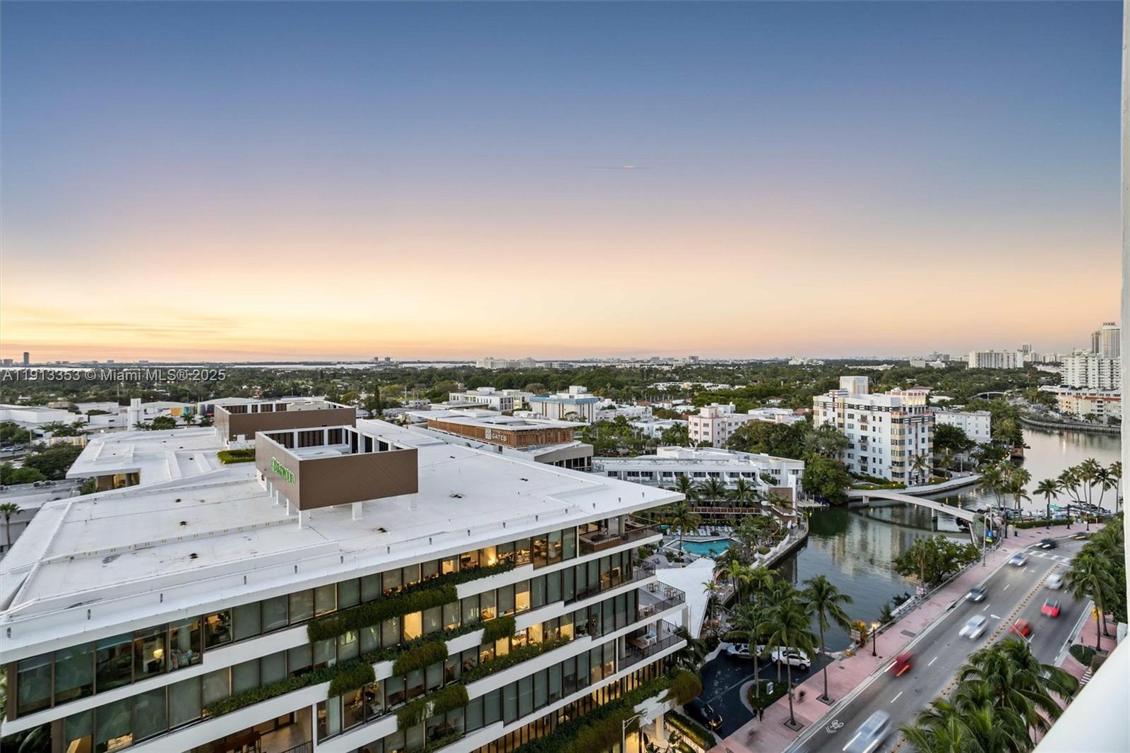 2301 Collins Avenue, Unit 1432 Miami Beach, FL 33139 - Photo 23 of 63