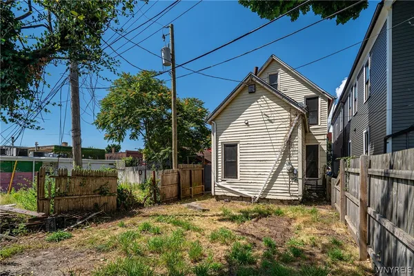 $427,000 | 107 College Street, Buffalo, NY 14201