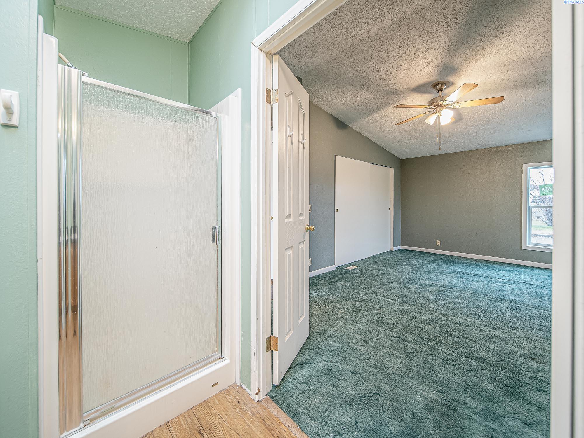 28003 East Ruppert Road Benton City, WA 99320 - Photo 9 of 37 Gallery Image 9