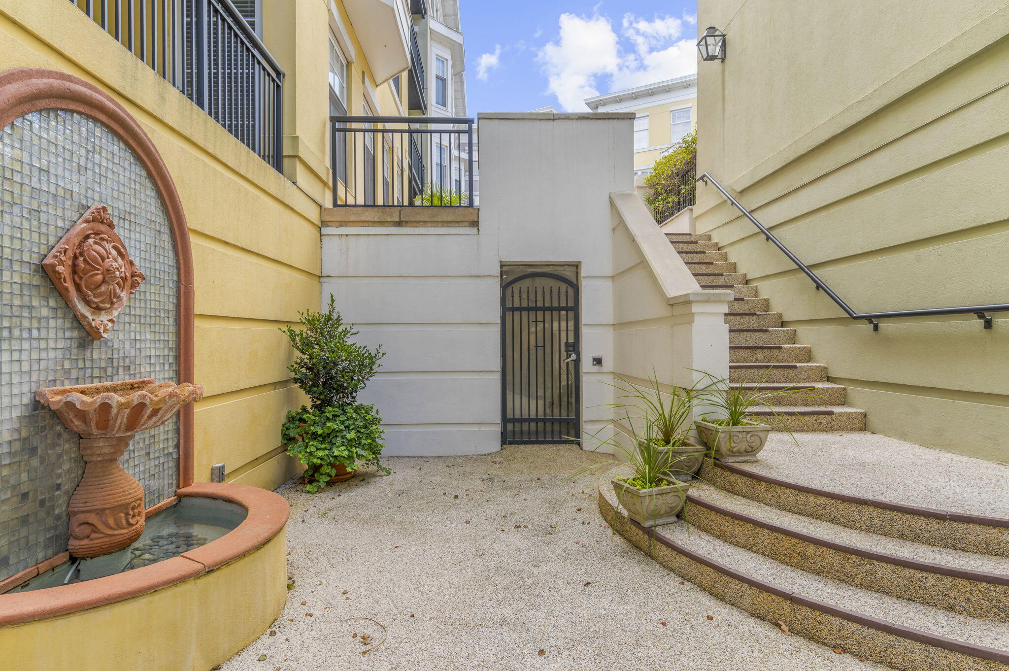 498 Albemarle Road, Unit 510 Charleston, SC 29407 - Photo 31 of 37