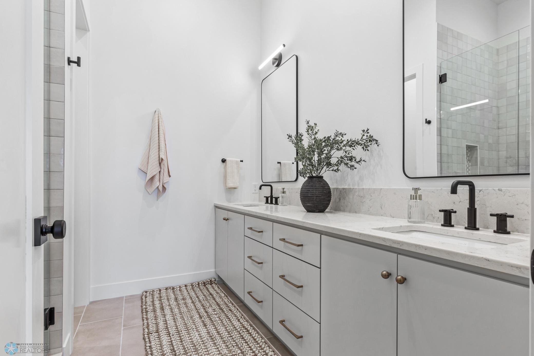 505 Oak Street North, Unit 501 Fargo, ND 58102 - Photo 17 of 41