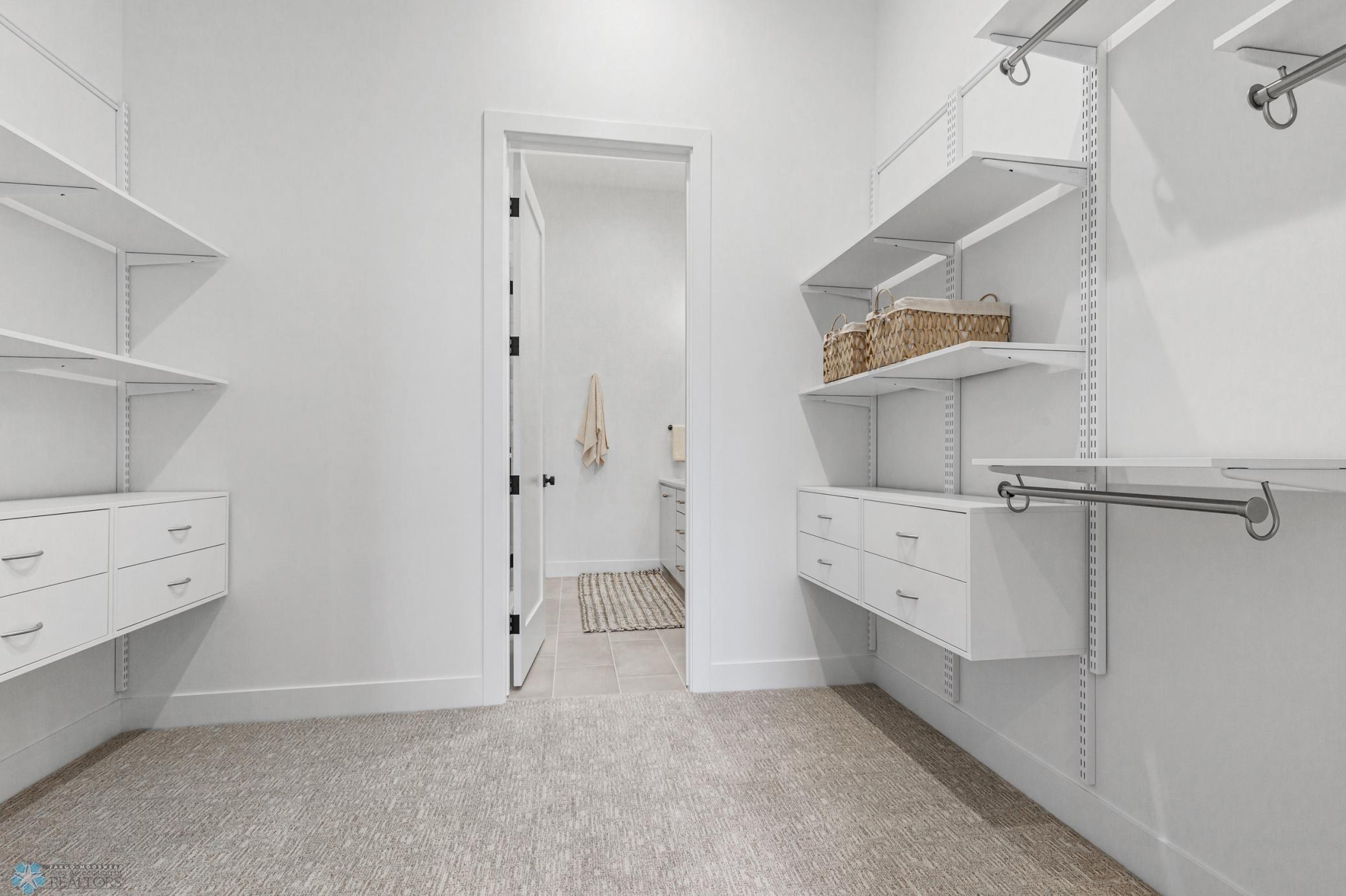 505 Oak Street North, Unit 501 Fargo, ND 58102 - Photo 21 of 41