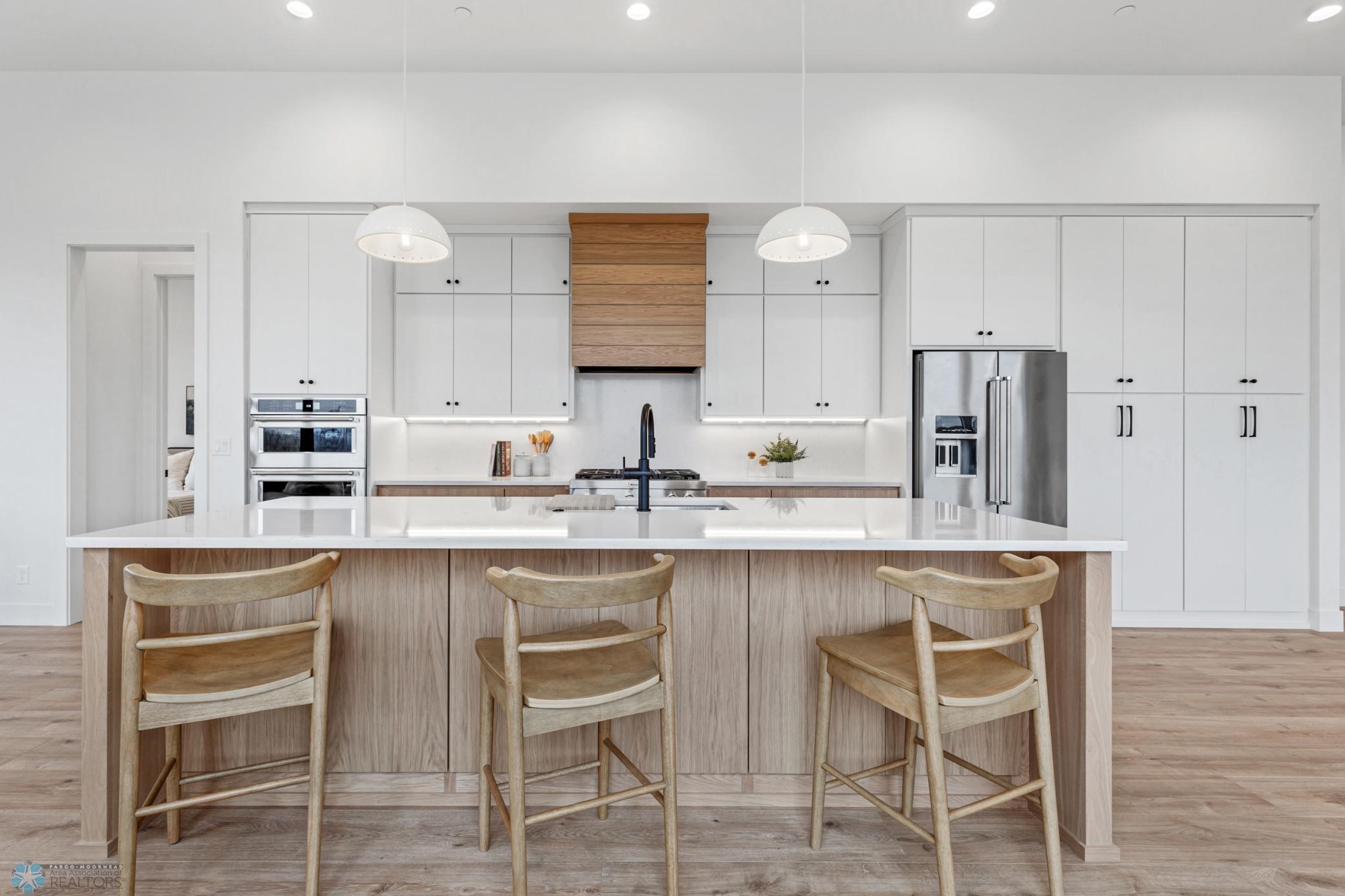 505 Oak Street North, Unit 501 Fargo, ND 58102 - Photo 4 of 41