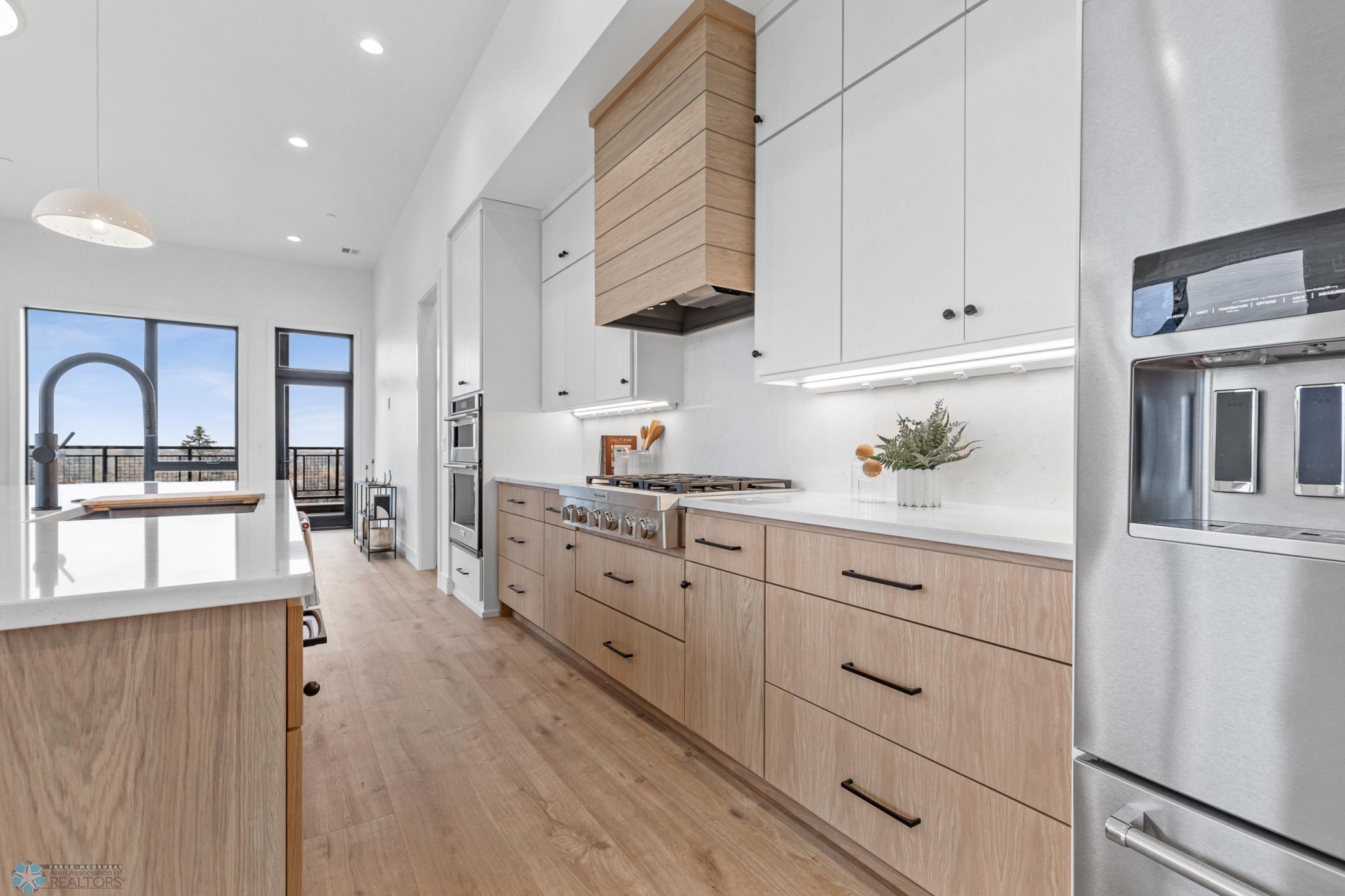 505 Oak Street North, Unit 501 Fargo, ND 58102 - Photo 5 of 41