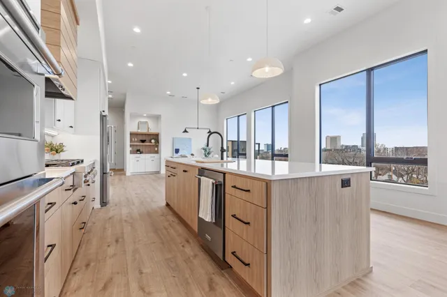 $798,000 | 505 Oak Street North, Unit 501, Fargo, ND 58102