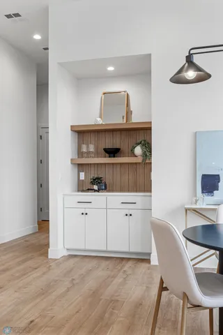 $798,000 | 505 Oak Street North, Unit 501, Fargo, ND 58102