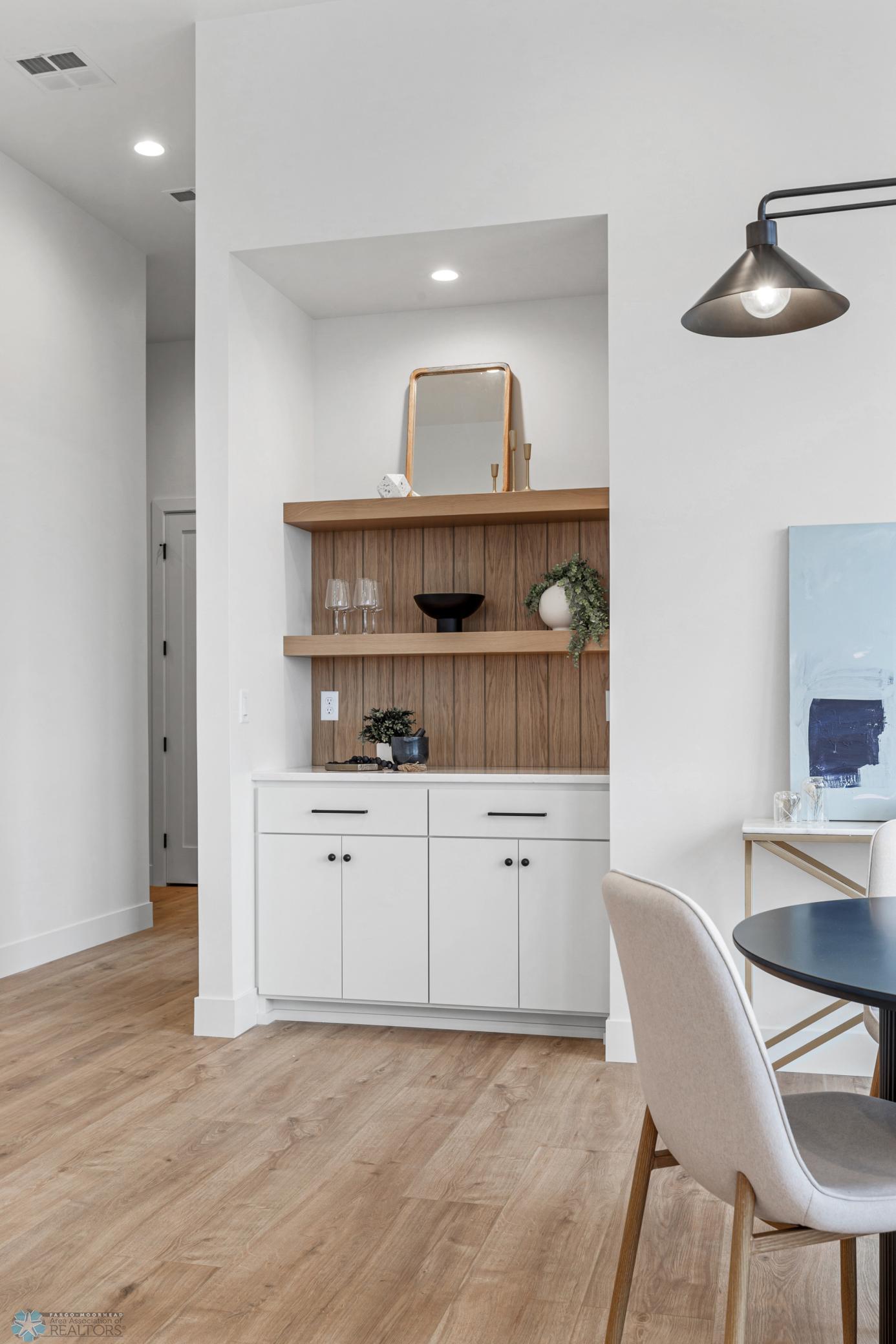 505 Oak Street North, Unit 501 Fargo, ND 58102 - Photo 10 of 41