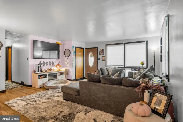 $270,000 | 1948 Oberlin Road, Harrisburg, PA 17111